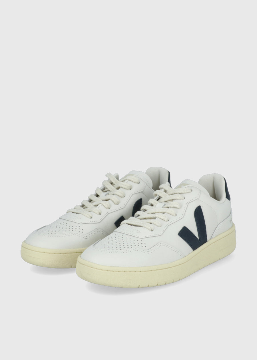Veja Sneakers bajos V-90 VJA-ZCV90