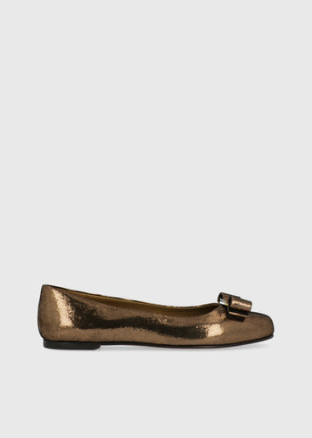 Ferragamo Flats FRG-VARINMRP
